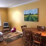 Erin\'S Town House